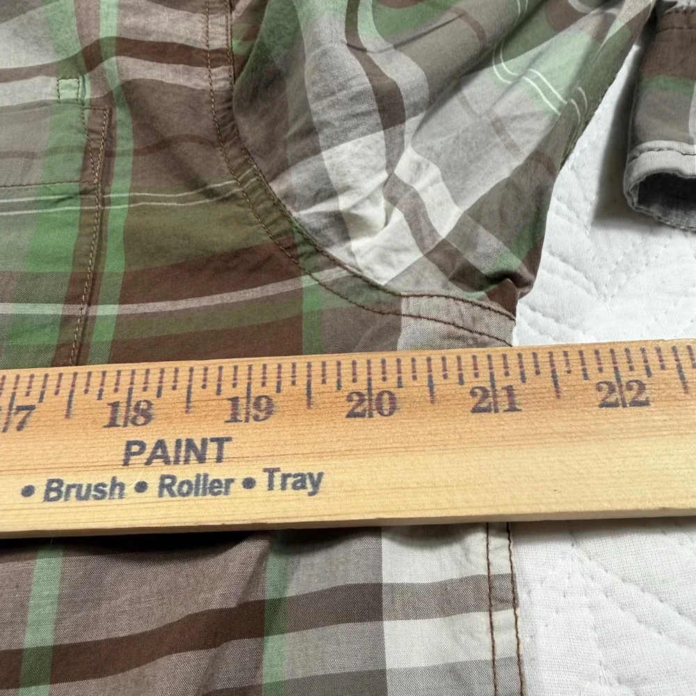The North Face Plaid Button Up Shirt Men's M Long‎ Sleeve California Heritage